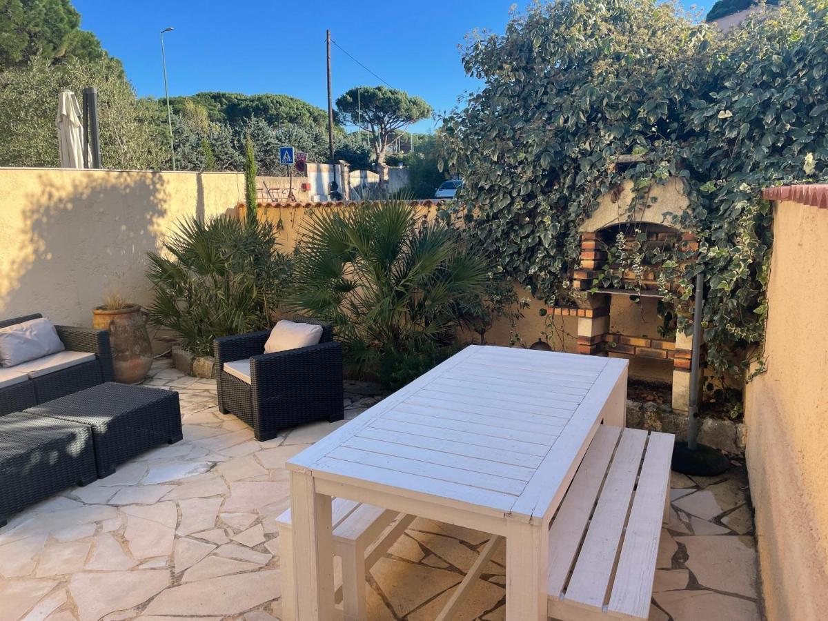 Superbe Emplacement , Terrasse Et Parking! Apartment Saint-Tropez Exterior photo